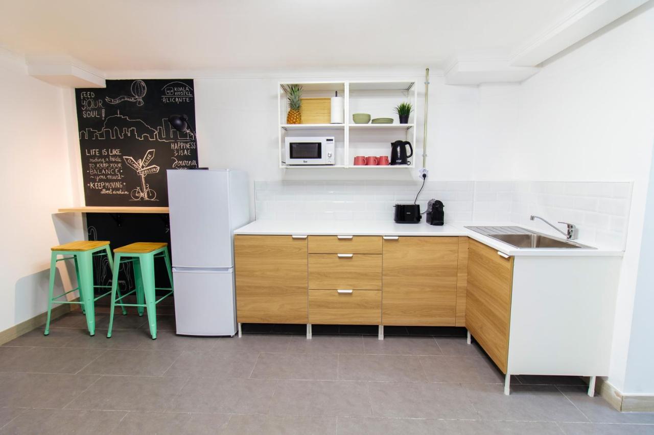 Koala Hostel アリカンテ エクステリア 写真